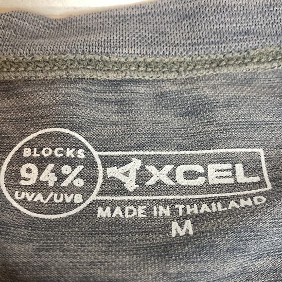 XCEL surfing Tshirt blocks 94% of UVA/UVB - Picture 2 of 6
